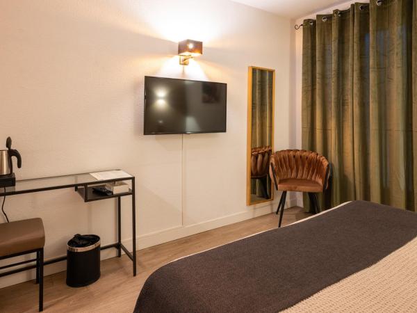 Hôtel l'Amandière : photo 7 de la chambre  chambre double avec climatisation