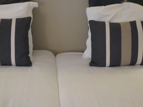 Hotel Alegria : photo 1 de la chambre chambre triple confort