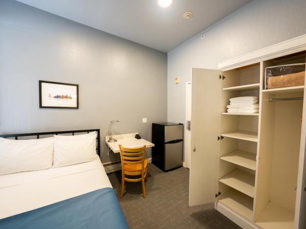 The Urban : photo 2 de la chambre chambre double avec salle de bains privative