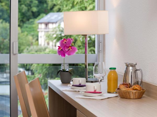 Hôtel Le Méditerranée : photo 4 de la chambre chambre simple