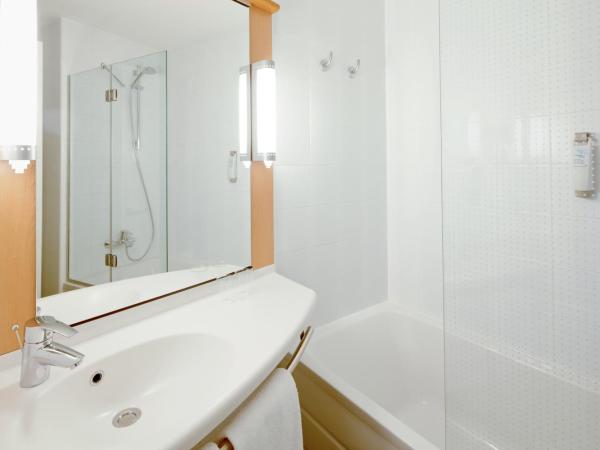 Ibis Lleida : photo 9 de la chambre chambre double standard