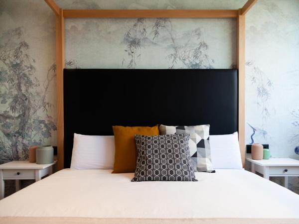 Welldone Sierpes Boutique : photo 10 de la chambre chambre lit king-size premium