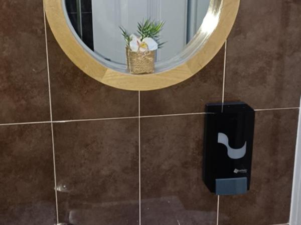 WW Hostel & Suites : photo 9 de la chambre chambre familiale (4 adultes) 