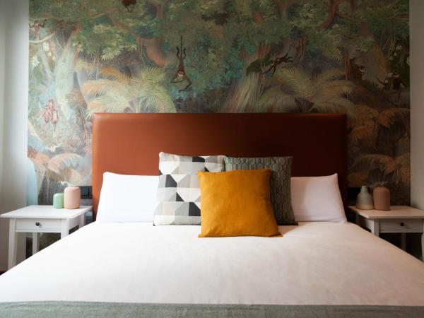 Welldone Sierpes Boutique : photo 9 de la chambre chambre lit king-size supérieure