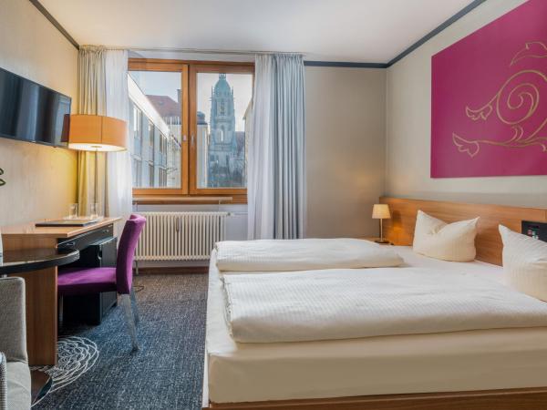 Hotel Fidelio : photo 10 de la chambre chambre double