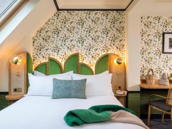 Hôtel Jardin de Cluny : photo 1 de la chambre chambre lit queen-size confort