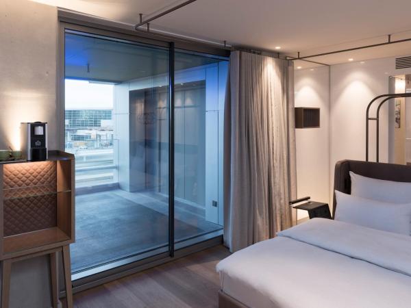 b'mine Hotel Frankfurt Airport : photo 8 de la chambre hébergement carloft