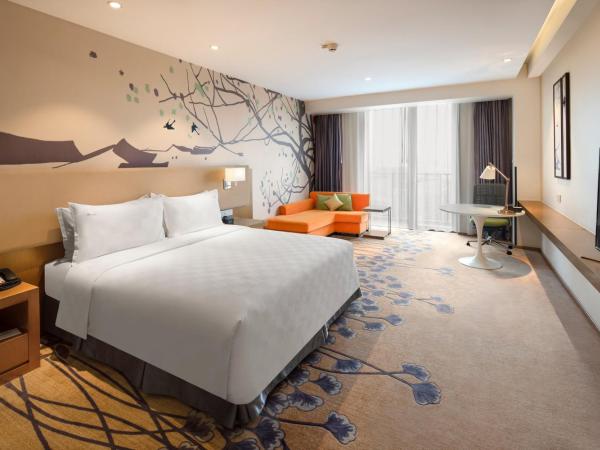 Holiday Inn Chengdu High-Tech Center, an IHG Hotel : photo 1 de la chambre chambre lit king-size standard - Étage supérieur