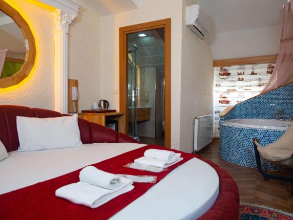 Emirtimes Hotel Kadıköy : photo 1 de la chambre suite deluxe avec lit king-size