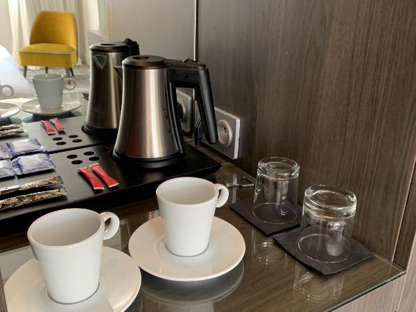 Hôtel Le Canberra : photo 6 de la chambre chambre privilège