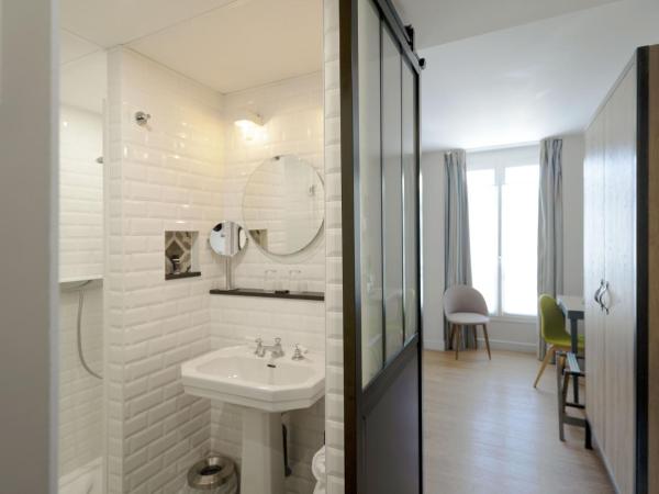Hotel Litteraire Marcel Ayme, BW Premier Collection : photo 5 de la chambre chambre lit king-size supérieure