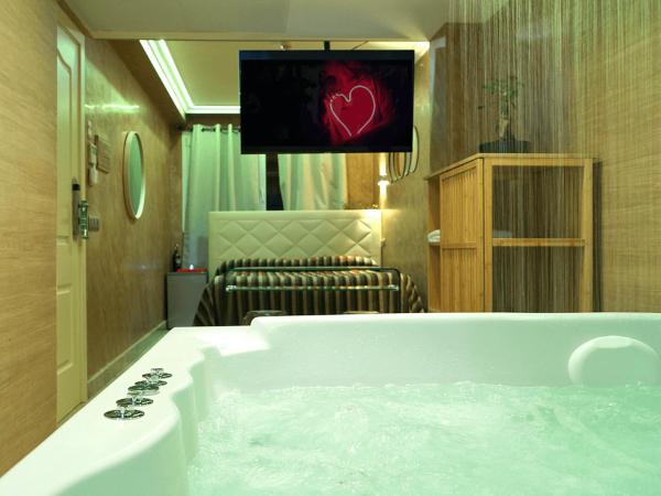 Caballero Errante : photo 6 de la chambre chambre lit queen-size avec baignoire spa