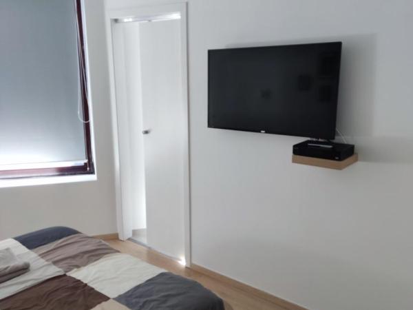 Studio Citadelle & proche centre historique : photo 8 de la chambre chambre double standard