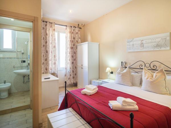 Affittacamere Lunamar : photo 6 de la chambre chambre double avec salle de bains privative
