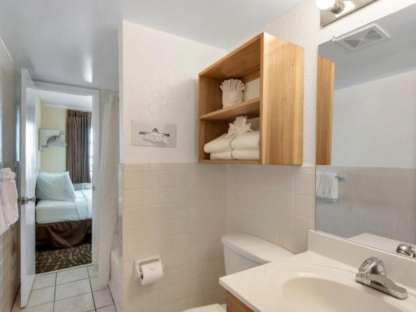 Ramada by Wyndham Panama City Beach / Beachfront : photo 2 de la chambre chambre double avec 2 lits doubles - non-fumeurs