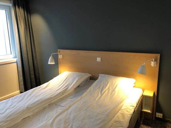 Hotel Noreg : photo 4 de la chambre chambre double standard