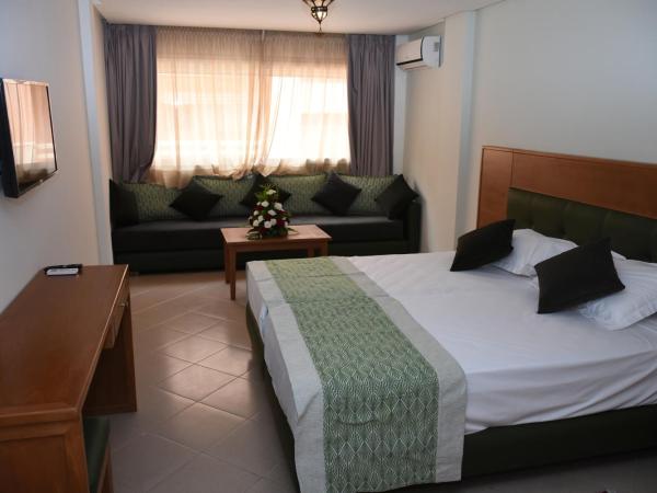 Hotel Residence Imiplage : photo 1 de la chambre chambre triple