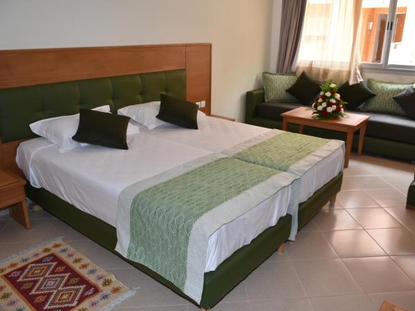 Hotel Residence Imiplage : photo 3 de la chambre chambre triple