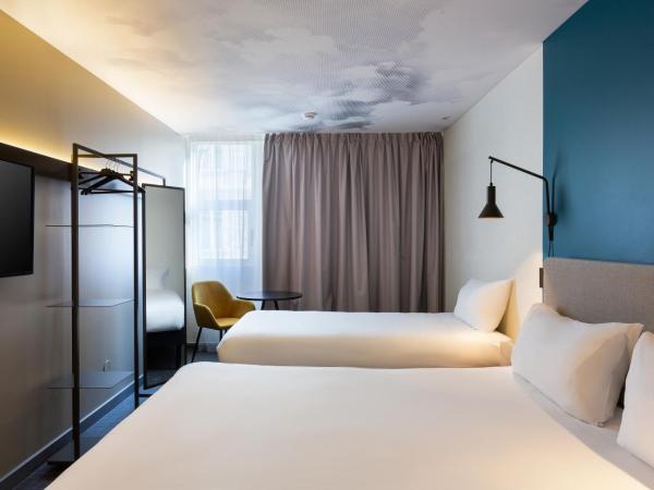 Ibis Marseille Centre Prefecture : photo 3 de la chambre chambre standard avec 1 lit double et 1 lit simple