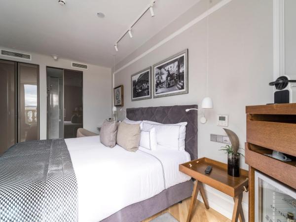 Lasala Plaza Hotel : photo 3 de la chambre petite chambre double - vue sur mer