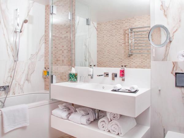 Hotel Bristol : photo 4 de la chambre suite junior unique rénovée de 40 m2