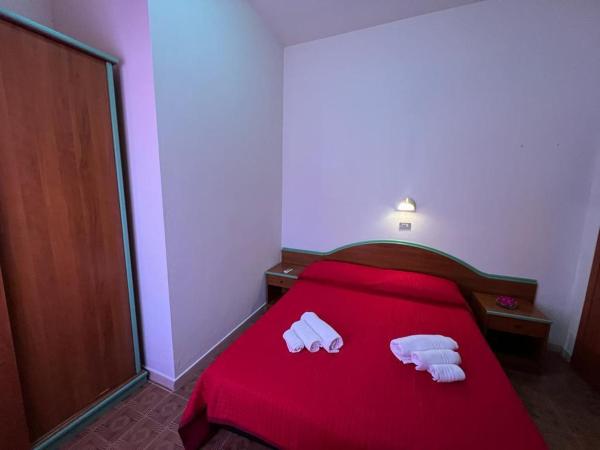 Hotel Villa Cristina : photo 4 de la chambre chambre double standard avec balcon 