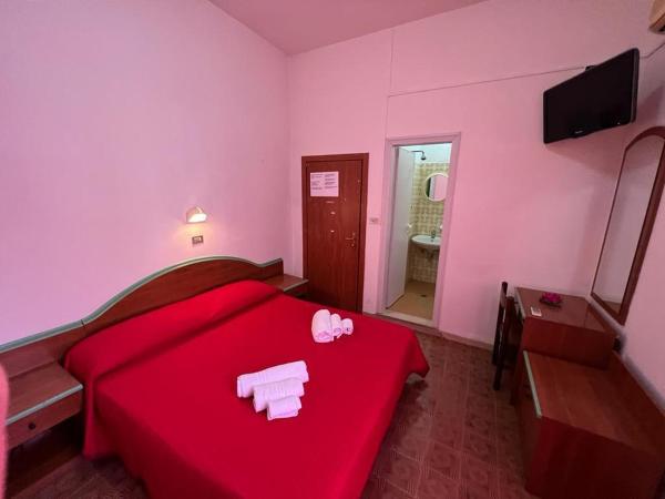Hotel Villa Cristina : photo 3 de la chambre chambre double standard avec balcon 