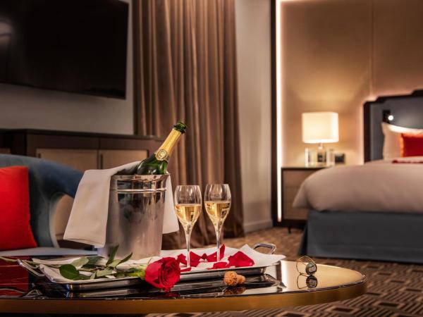 Hotel Bristol : photo 3 de la chambre suite junior unique rénovée de 40 m2