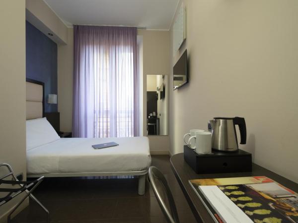 Hotel Five : photo 1 de la chambre chambre simple