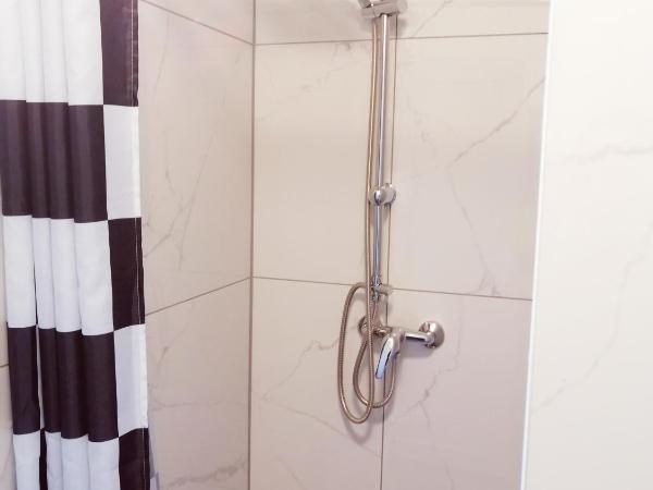 Apartmenthaus beim LKH Graz : photo 1 de la chambre chambre double ou lits jumeaux Économique 