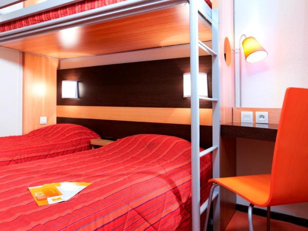 Premiere Classe Reims Est - Taissy : photo 1 de la chambre chambre triple