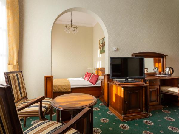 Hotel Eger & Park : photo 2 de la chambre chambre double classique