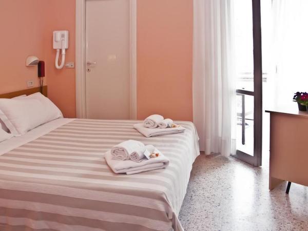 Hotel Staccoli : photo 2 de la chambre chambre double ou lits jumeaux standard