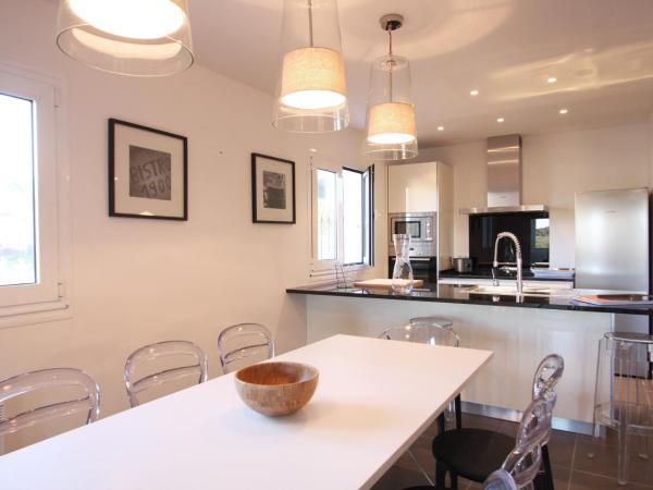 Residence Catherine : photo 1 de la chambre appartement supérieur 3 chambres (7 adultes)