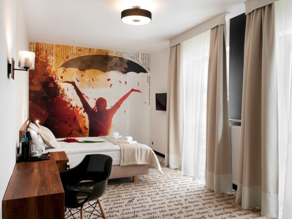 Hotel Piano : photo 7 de la chambre chambre lit king-size