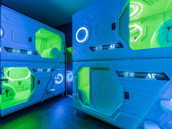 Art Seven Hostel Capsules : photo 3 de la chambre capsule simple dans dortoir mixte