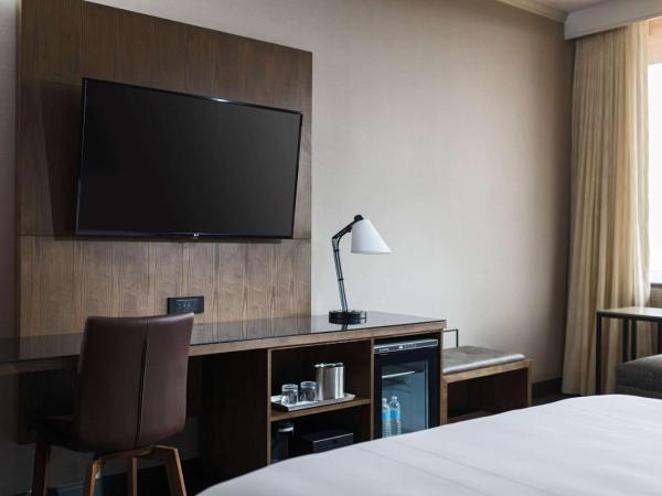 Sonesta Nashville Airport : photo 4 de la chambre chambre de luxe 2 lits queen-size