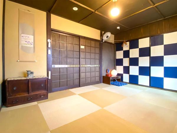 Guesthouse Kioto : photo 3 de la chambre chambre lits jumeaux