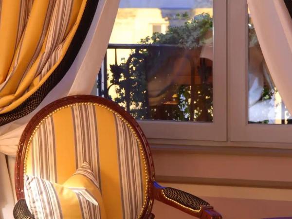 InterContinental Bordeaux Le Grand Hotel, an IHG Hotel : photo 3 de la chambre chambre lit king-size premium - vue sur opéra