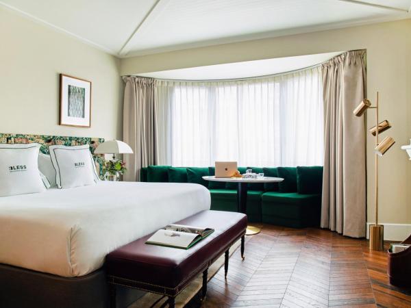 BLESS Hotel Madrid - The Leading Hotels of the World : photo 1 de la chambre hébergement premium - vue sur velázquez 