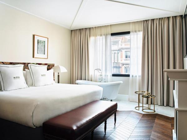 BLESS Hotel Madrid - The Leading Hotels of the World : photo 1 de la chambre suite studio - vue sur velázquez