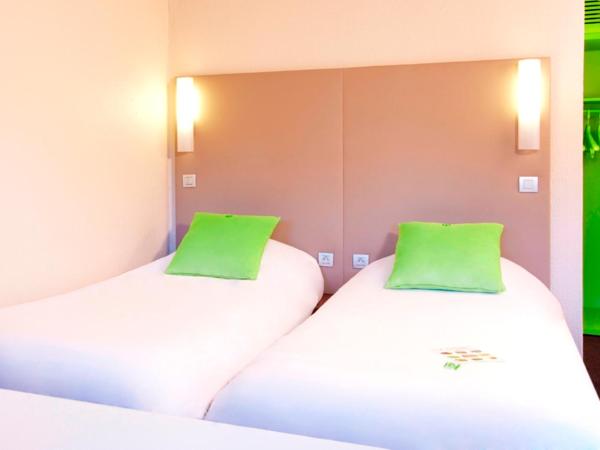 Campanile Metz Est Technopole - Restaurant : photo 1 de la chambre chambre lits jumeaux