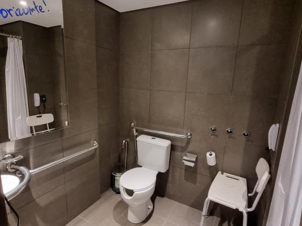 Hotel Gran Vivenzo Belo Horizonte : photo 3 de la chambre chambre lits jumeaux pour personnes à mobilité réduite