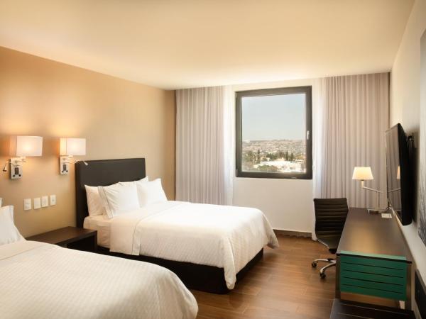 Fiesta Inn Guadalajara Aeropuerto : photo 4 de la chambre chambre double supérieure