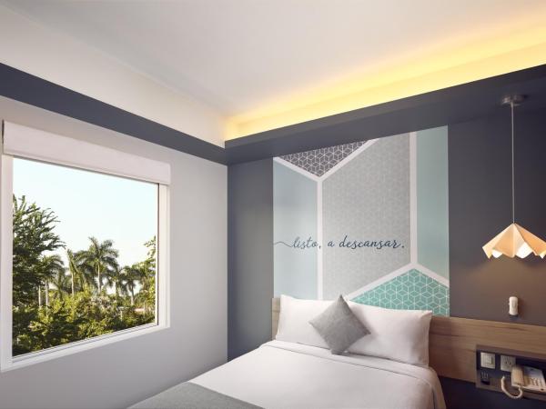 One Acapulco Diamante : photo 4 de la chambre chambre standard lit queen-size