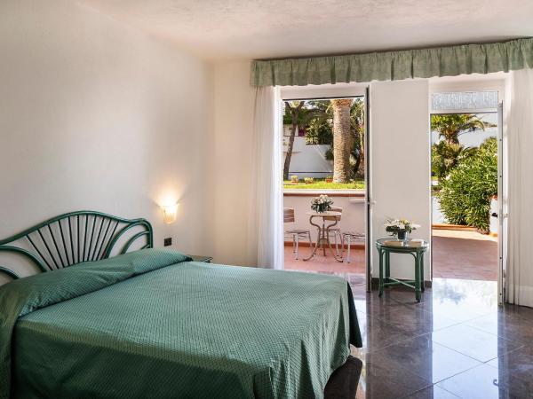 Hotel Terme Royal Palm : photo 5 de la chambre chambre triple