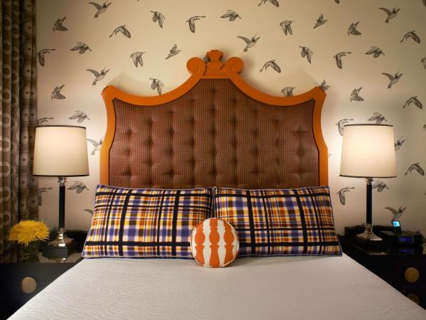 The Royal Sonesta Portland Downtown : photo 2 de la chambre chambre lit queen-size de luxe