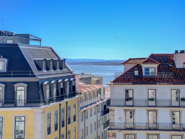 Solar dos Poetas : photo 4 de la chambre chambre double supérieure - vue sur ville et rivière