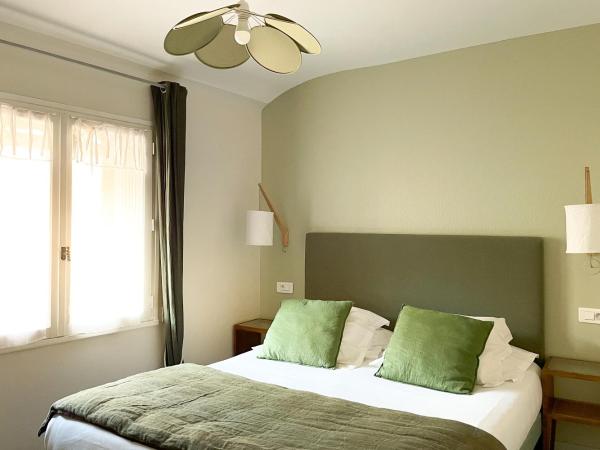 Hotel Le Magnan : photo 5 de la chambre chambre double supérieure - vue sur jardin