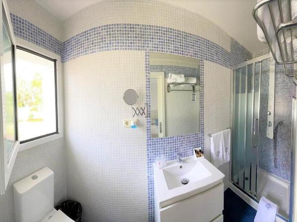 Hotel Malaga Picasso : photo 9 de la chambre petite chambre double